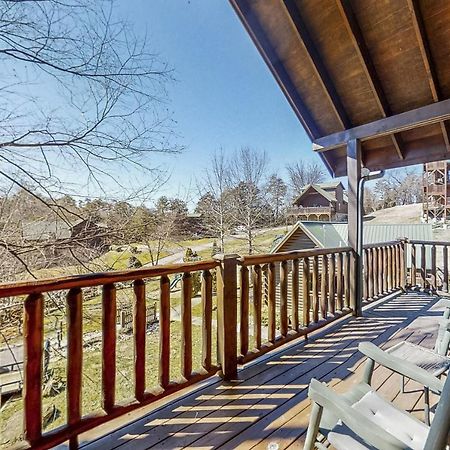 Parton Ways Pigeon Forge Exterior foto